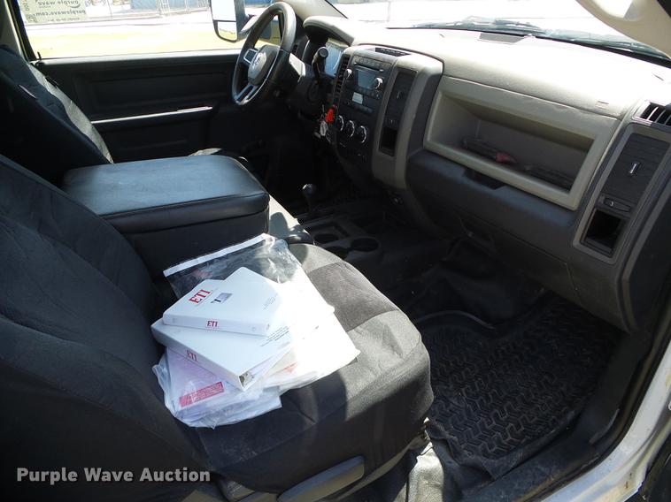 image for item DD5783 2011 Dodge Ram 5500 bucket truck