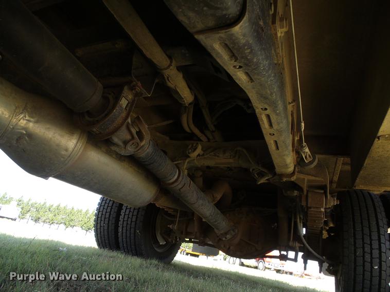 image for item DD5783 2011 Dodge Ram 5500 bucket truck