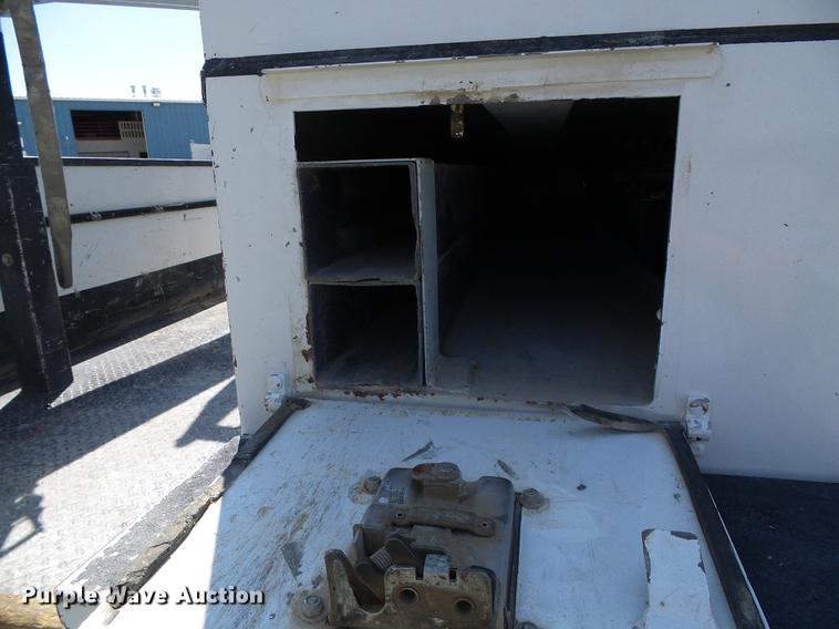 image for item DD5783 2011 Dodge Ram 5500 bucket truck