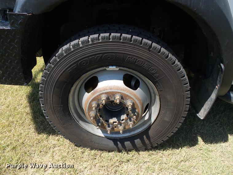 image for item DD5783 2011 Dodge Ram 5500 bucket truck