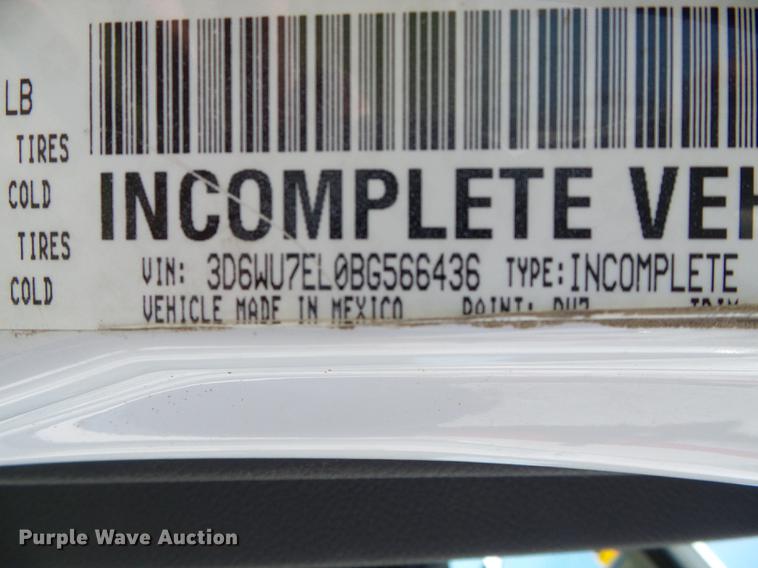image for item DD5783 2011 Dodge Ram 5500 bucket truck