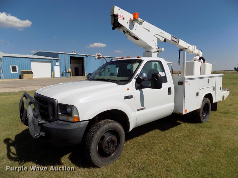 image for item DD5785 2004 Ford F450 Super Duty XL bucket truck