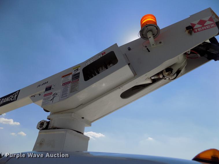 image for item DD5785 2004 Ford F450 Super Duty XL bucket truck