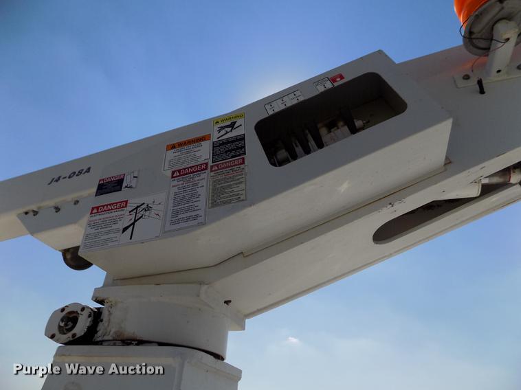 image for item DD5785 2004 Ford F450 Super Duty XL bucket truck