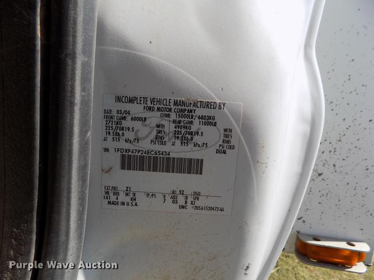 image for item DD5785 2004 Ford F450 Super Duty XL bucket truck