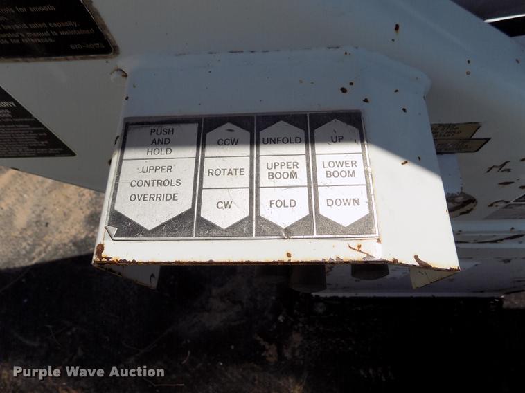 image for item DD5786 2002 Ford F550 Super Duty bucket truck