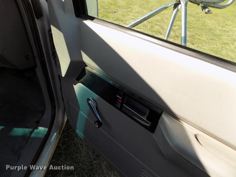 image for item DD5787 1994 Chevrolet C3500 bucket truck