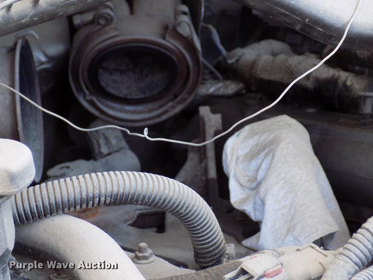 image for item DD5789 2004 Ford F450 Super Duty XL bucket truck