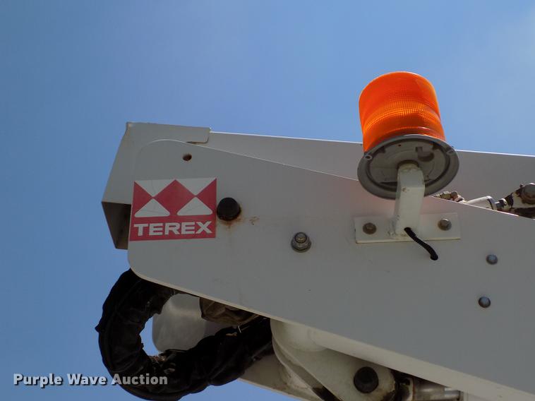 image for item DD5789 2004 Ford F450 Super Duty XL bucket truck