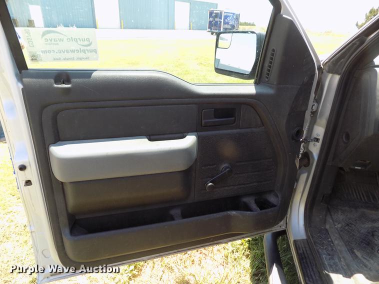 image for item DD5790 2013 Ford F150 XL pickup truck