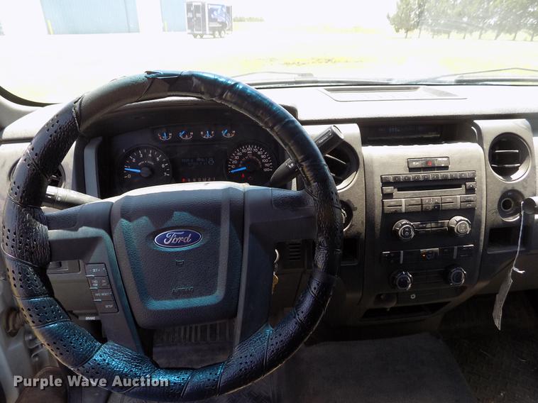 image for item DD5790 2013 Ford F150 XL pickup truck