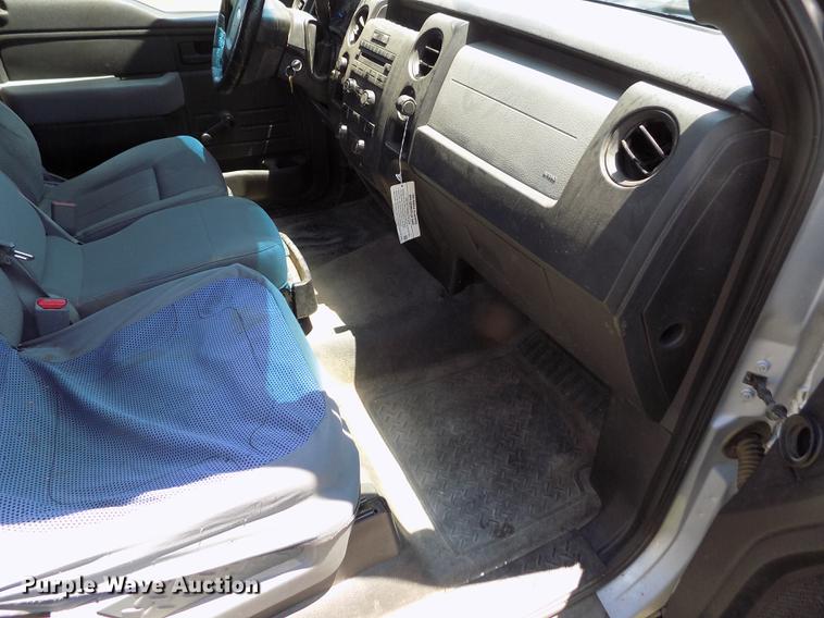 image for item DD5790 2013 Ford F150 XL pickup truck