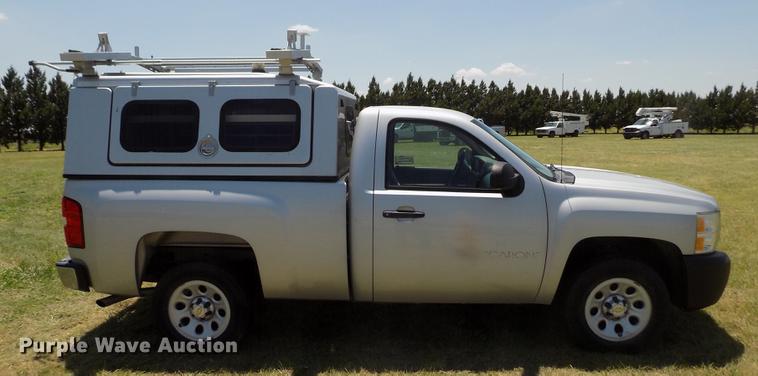image for item DD5792 2011 Chevrolet Silverado 1500 pickup truck
