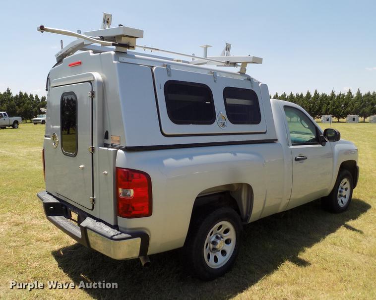 image for item DD5792 2011 Chevrolet Silverado 1500 pickup truck