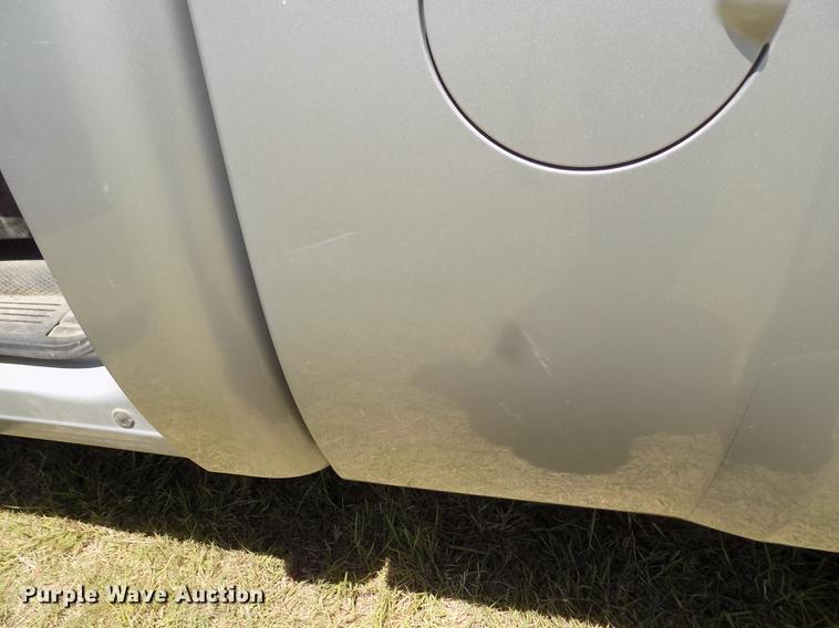 image for item DD5792 2011 Chevrolet Silverado 1500 pickup truck