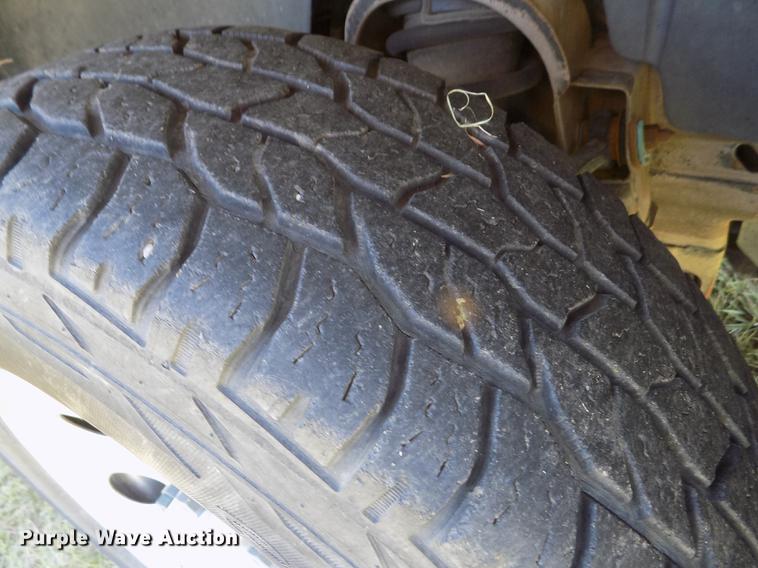 image for item DD5792 2011 Chevrolet Silverado 1500 pickup truck