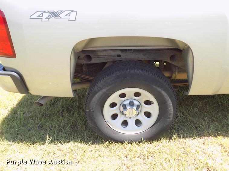 image for item DD5794 2009 Chevrolet Silverado 1500 pickup truck