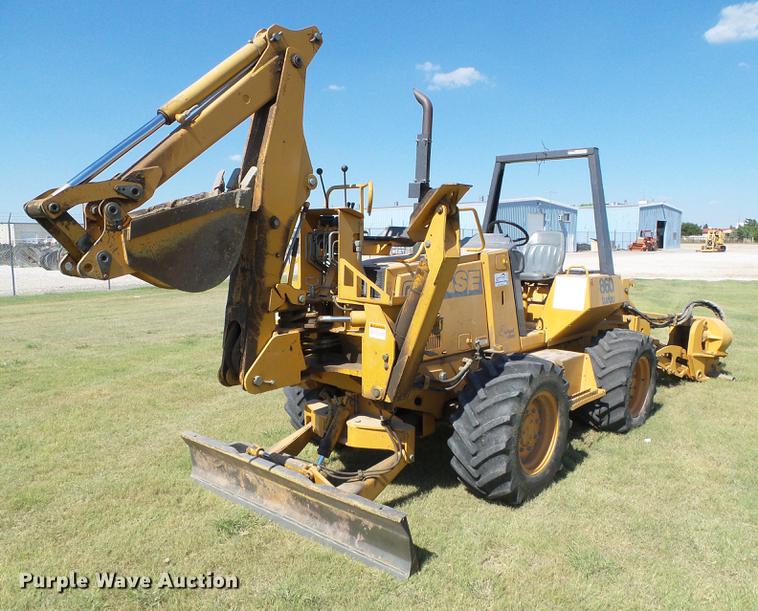 image for item DD5795 1995 Case 860 trencher