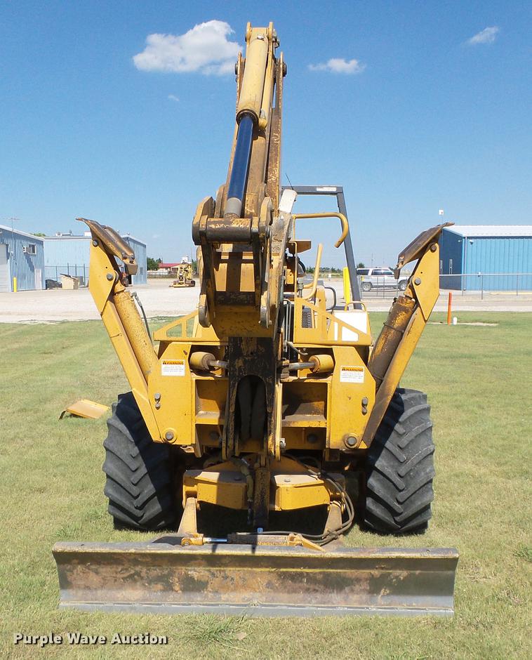 image for item DD5795 1995 Case 860 trencher