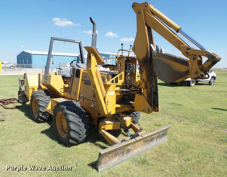 image for item DD5795 1995 Case 860 trencher