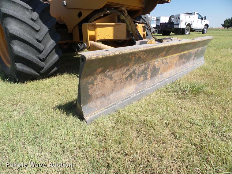 image for item DD5795 1995 Case 860 trencher