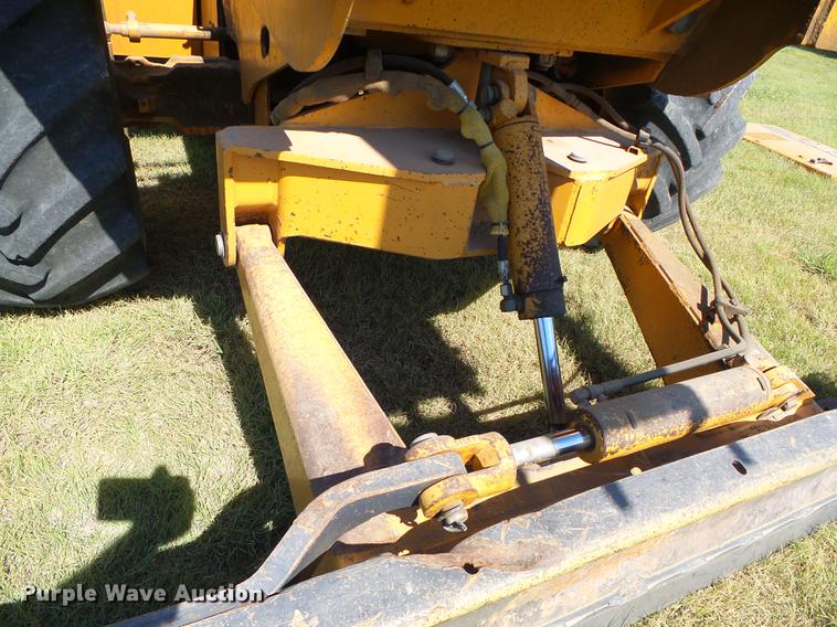 image for item DD5795 1995 Case 860 trencher