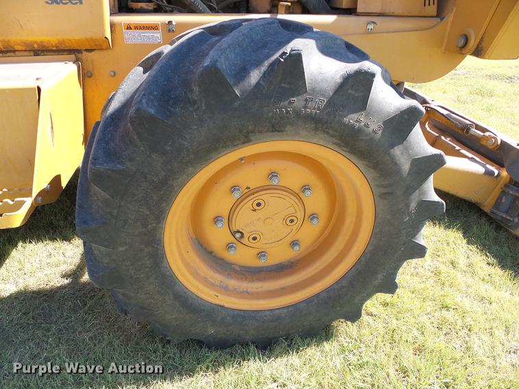 image for item DD5795 1995 Case 860 trencher