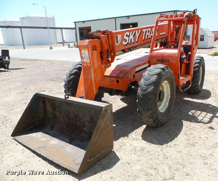 image for item DD5798 2003 SkyTrak 6036 Legacy series telehandler