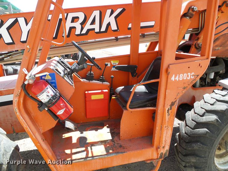 image for item DD5798 2003 SkyTrak 6036 Legacy series telehandler