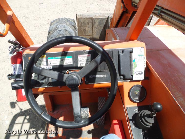 image for item DD5798 2003 SkyTrak 6036 Legacy series telehandler