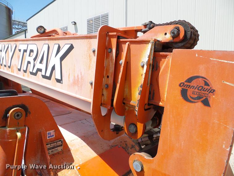 image for item DD5798 2003 SkyTrak 6036 Legacy series telehandler