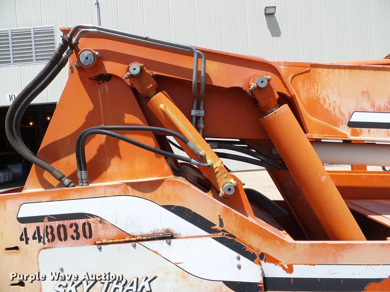 image for item DD5798 2003 SkyTrak 6036 Legacy series telehandler