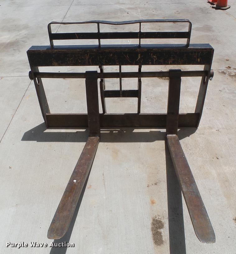 image for item DD5798 2003 SkyTrak 6036 Legacy series telehandler