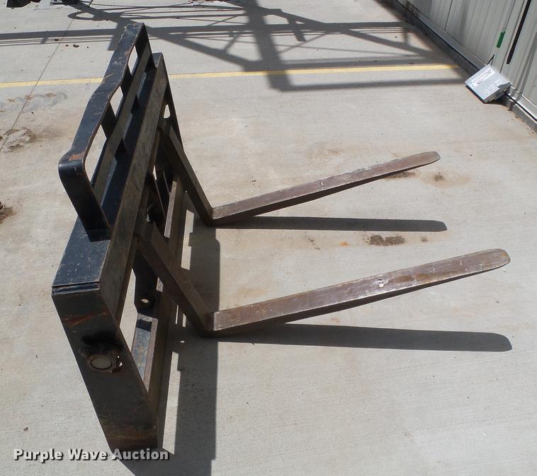 image for item DD5798 2003 SkyTrak 6036 Legacy series telehandler