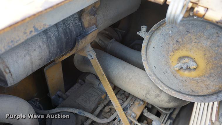 image for item DD7762 1995 Caterpillar D5C XL Series III dozer