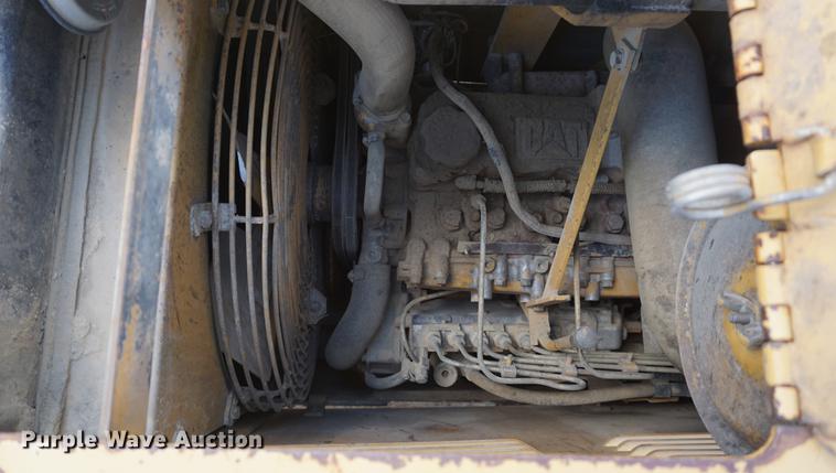 image for item DD7762 1995 Caterpillar D5C XL Series III dozer