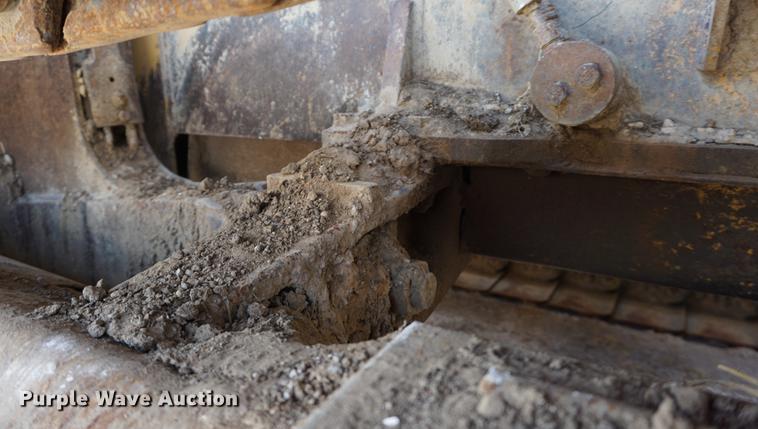 image for item DD7762 1995 Caterpillar D5C XL Series III dozer