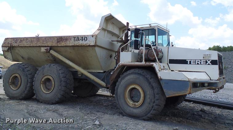 image for item DD8582 2001 Terex TA40 articulated haul truck