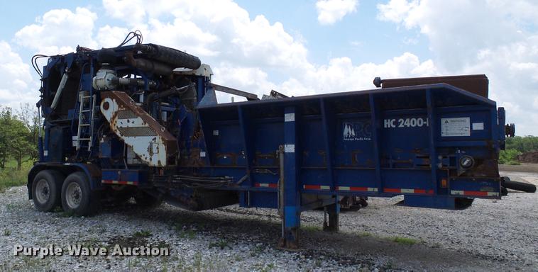 image for item DD8583 2002 Peterson Pacific HC-2400-B horizontal grinder