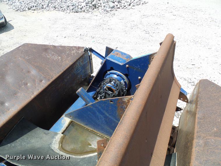 image for item DD8583 2002 Peterson Pacific HC-2400-B horizontal grinder