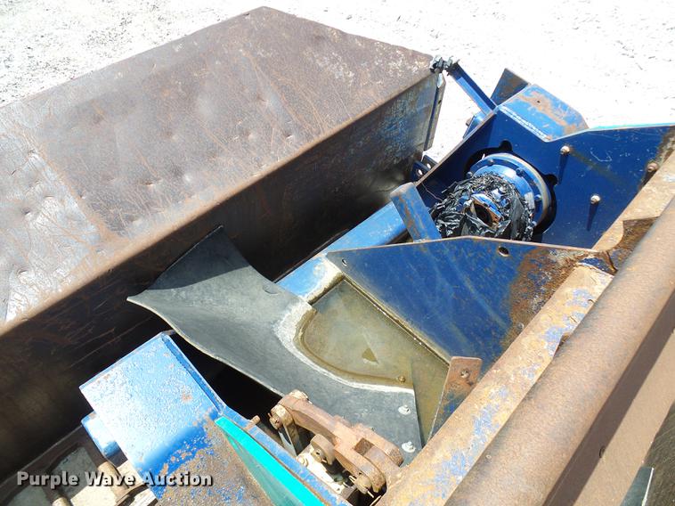 image for item DD8583 2002 Peterson Pacific HC-2400-B horizontal grinder