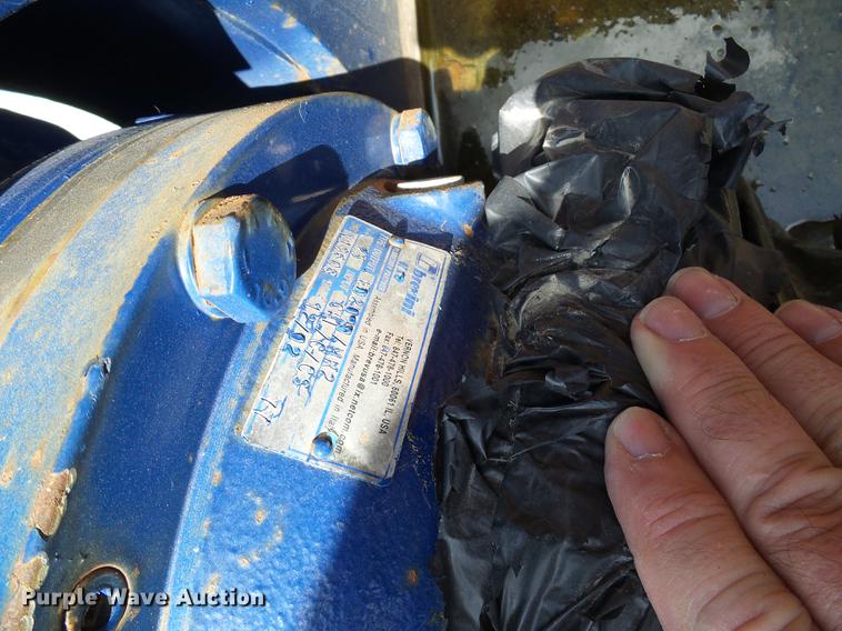 image for item DD8583 2002 Peterson Pacific HC-2400-B horizontal grinder