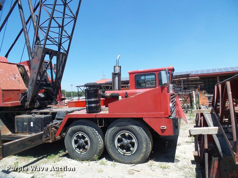 image for item DD8607 1966 Link Belt LS-108B lattice boom crane