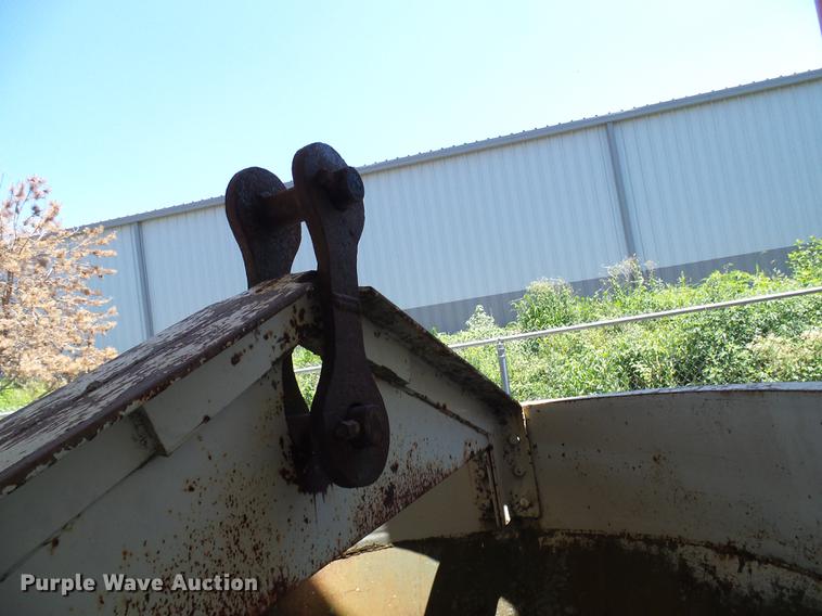 image for item DD8610 Noble concrete bucket