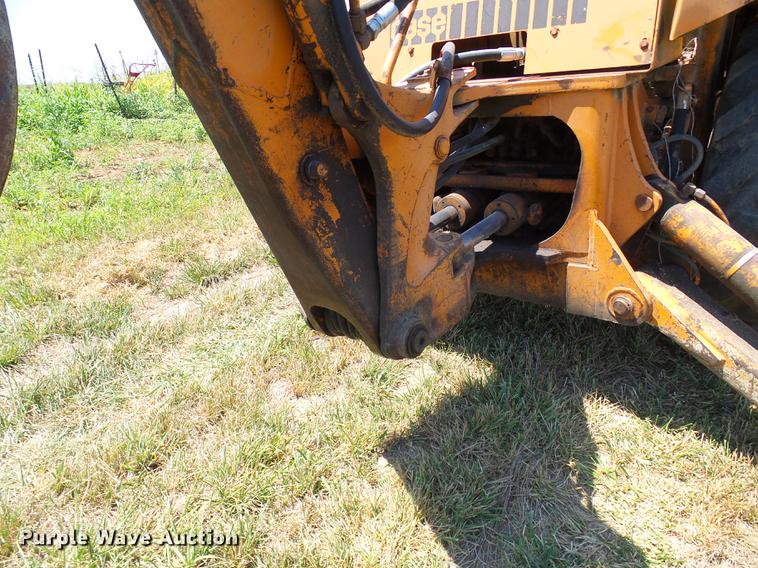 image for item DD8641 1977 Case 580C backhoe