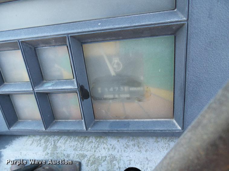 image for item DD8641 1977 Case 580C backhoe