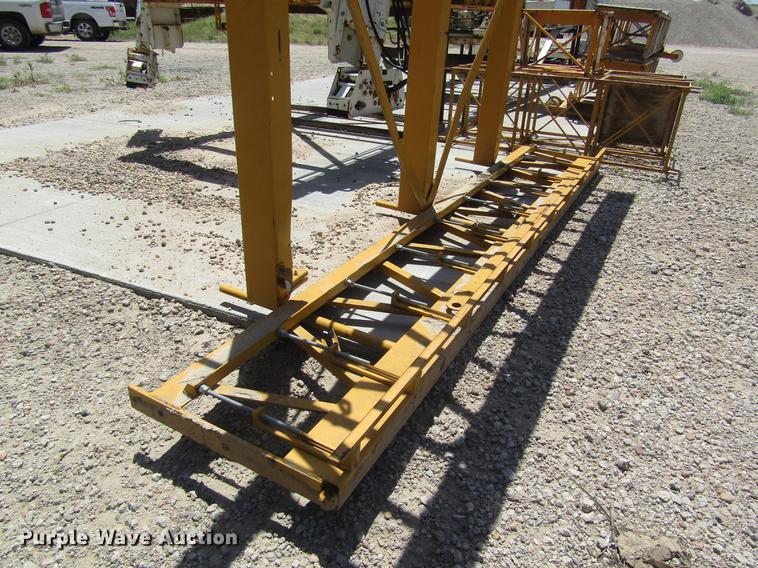 image for item DD8880 2001 Gomaco SL-450 slope finisher