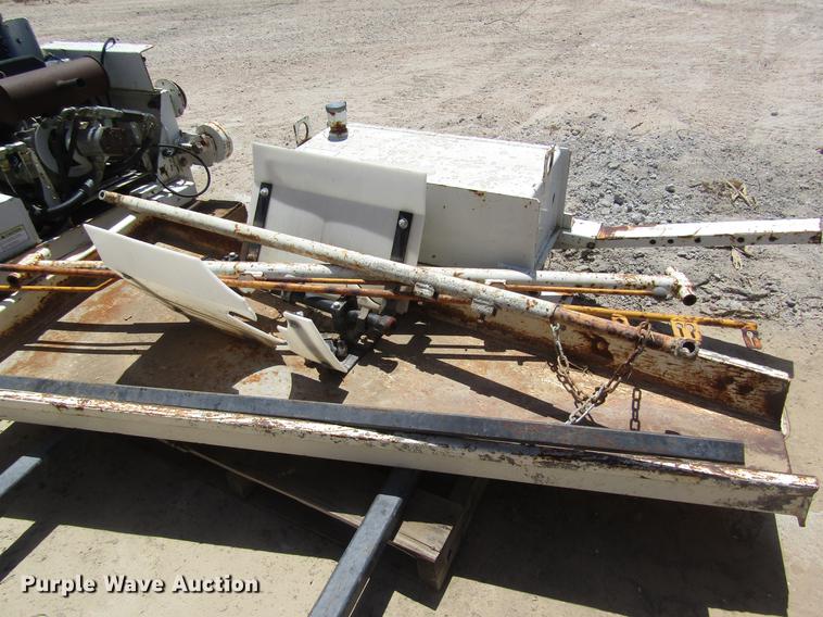 image for item DD8880 2001 Gomaco SL-450 slope finisher