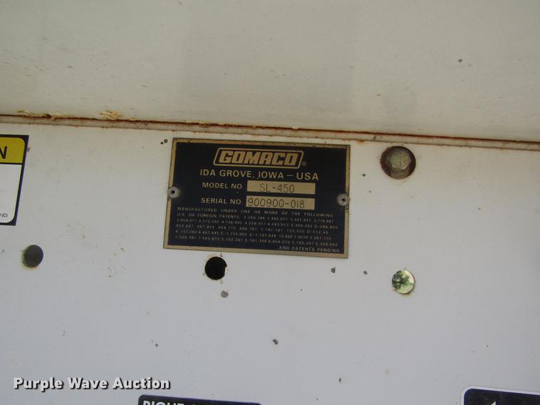 image for item DD8880 2001 Gomaco SL-450 slope finisher