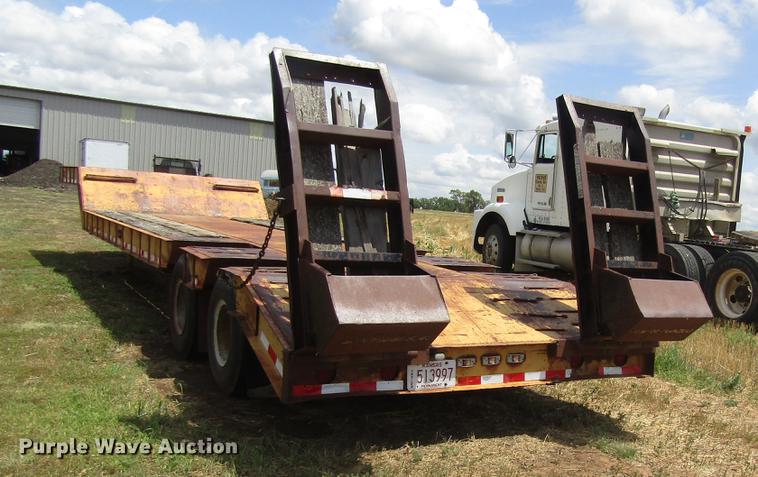 image for item DD8888 1973 Carrier King 4000 drop deck equipment trailer